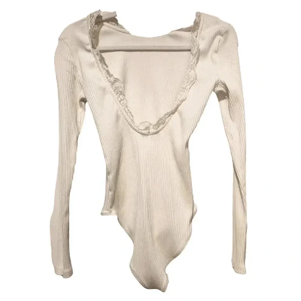SHEIN white lowback bodysuit w/ lace ruffle along full neckline Size Medium